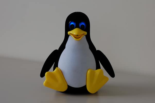 Pingüino Tux: ¿Por qué es la mascota oficial de Linux?